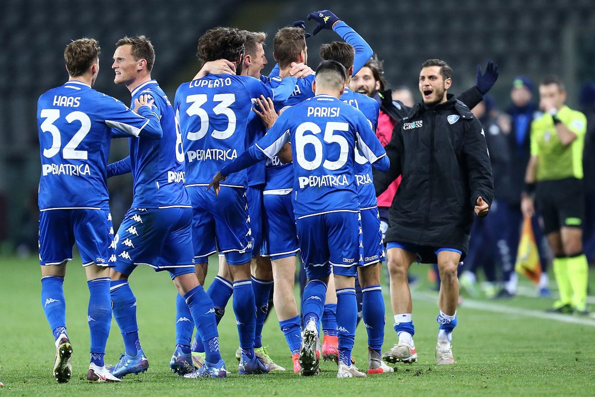 卡塞米罗虽 卡塞米罗虽