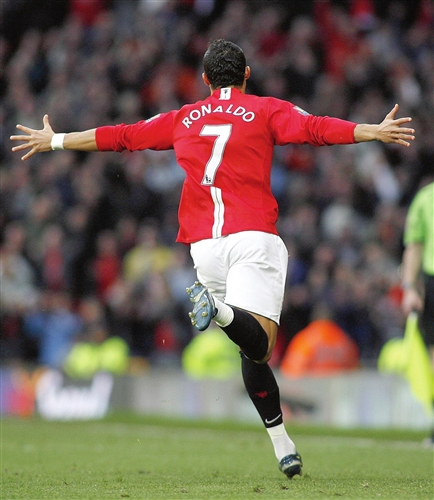 是他长期坚 是他长期坚